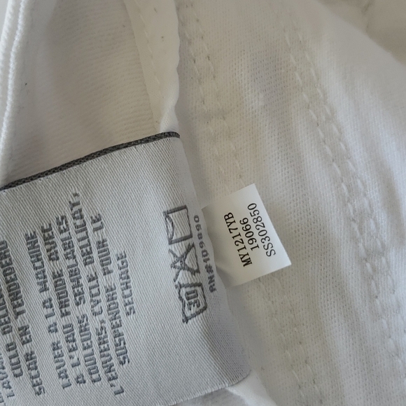 7SEVEN JEANS,SKINNY,EMBELLISHED BACK POCKETS, SMALL ZIPPERED POCKET TAPERED LEG - Picture 16 of 16